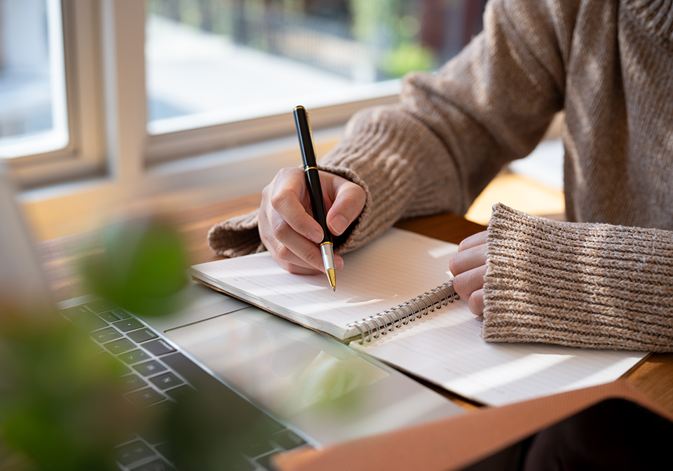 勉強は朝何時からがオススメ?