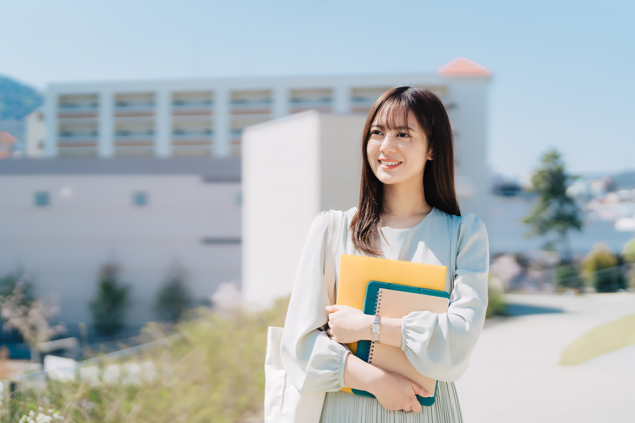 女子大学生のイメージ