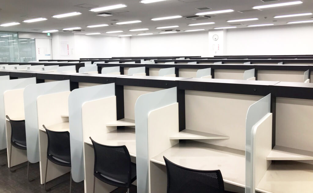 自習室を実際に利用することも可能です！